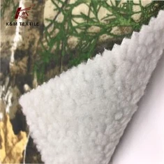 Jersey de punto con corderitos